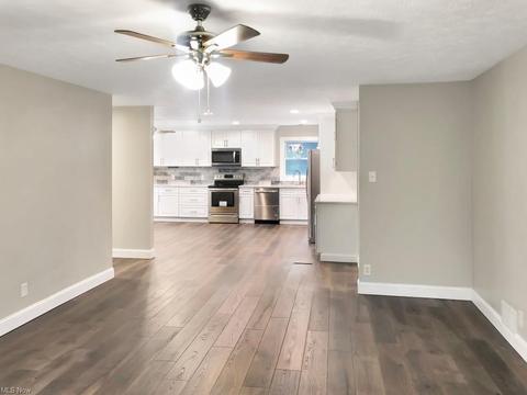 301 Ritchie Ave, Weirton, WV 26062 photo 5