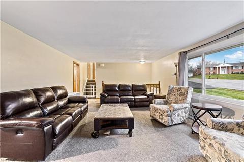 4841 Glenennis Cir NW, Canton, OH 44708 photo 4