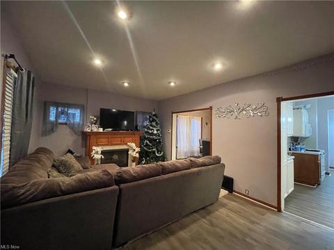 805 Columbus Ave NW, Canton, OH 44708 photo 6