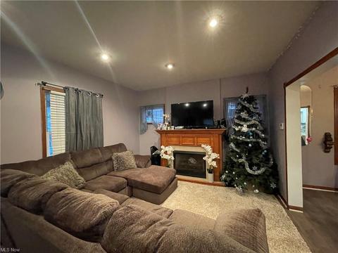 805 Columbus Ave NW, Canton, OH 44708 photo 9