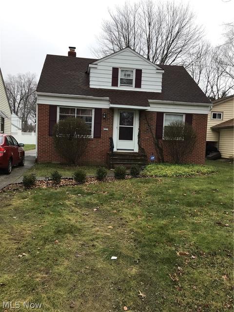 121 E 267th St, Euclid, OH 44132 photo 1