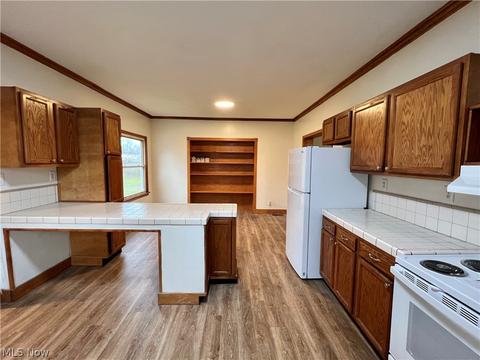 231 Front St, Philo, OH 43771 photo 8