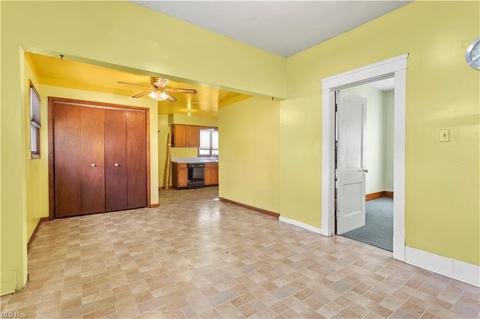 1744 E 34th St, Lorain, OH 44055 photo 8
