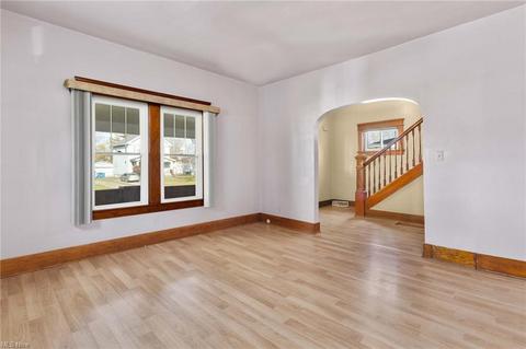 1744 E 34th St, Lorain, OH 44055 photo 4
