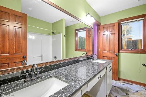342 E Bramble Cir, Copley, OH 44321 photo 27