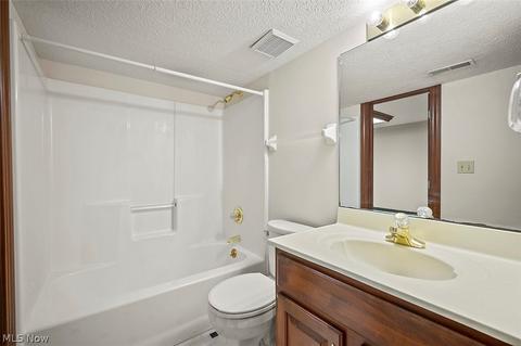 342 E Bramble Cir, Copley, OH 44321 photo 31