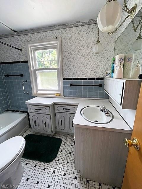 299 E 270th St, Euclid, OH 44132 photo 8