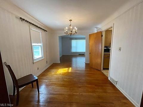 299 E 270th St, Euclid, OH 44132 photo 4