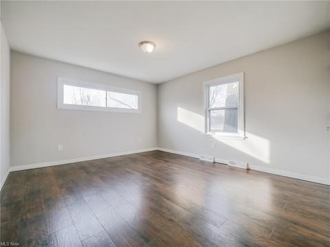 83 Sprague Rd, Berea, OH 44017 photo 21