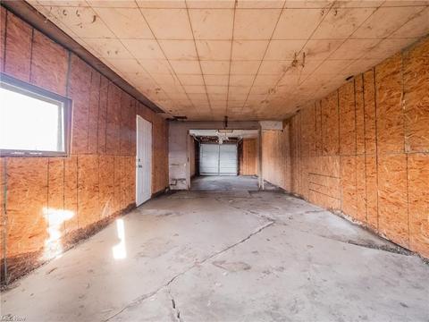 83 Sprague Rd, Berea, OH 44017 photo 32