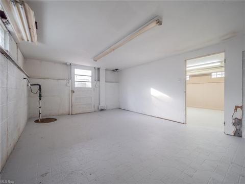 83 Sprague Rd, Berea, OH 44017 photo 24