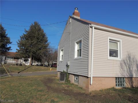 2230 Cramer Ave, Akron, OH 44312 photo 7