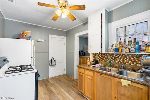 21721 Priday Ave, Euclid, OH 44123 photo 7