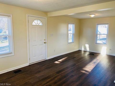 2770 Ithaca Ave, Akron, OH 44312 photo 5