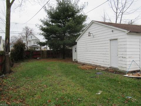 1737 E 31st St, Lorain, OH 44055 photo 15