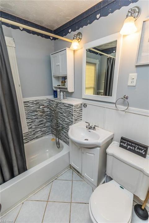 247 Stanford Ave, Elyria, OH 44035 photo 14