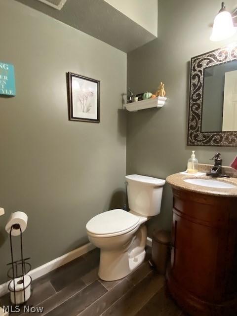 135 Brace Ave, Elyria, OH 44035 photo 5