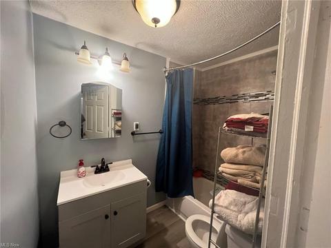 5310 Stark Ave, Ashtabula, OH 44004 photo 11