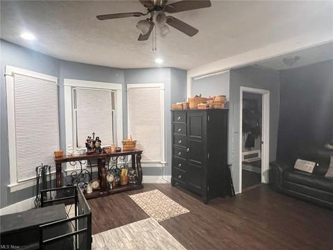 5310 Stark Ave, Ashtabula, OH 44004 photo 3
