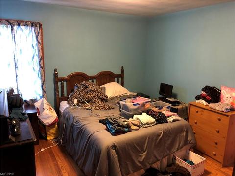 6677 State Rd, Parma, OH 44134 photo 5