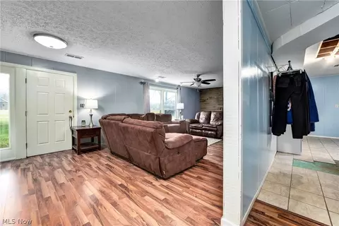 8454 Oberlin Rd, Elyria, OH 44035 photo 21