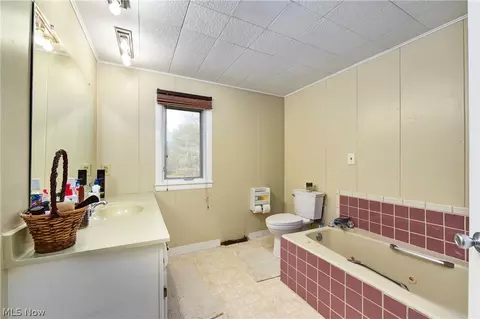8454 Oberlin Rd, Elyria, OH 44035 photo 18