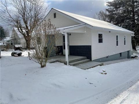 987 Shamrock Dr, Barnesville, OH 43713 photo 5
