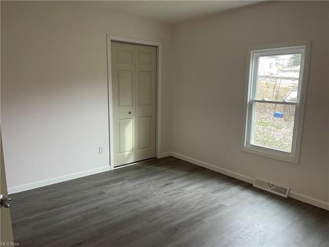 987 Shamrock Dr, Barnesville, OH 43713 photo 22