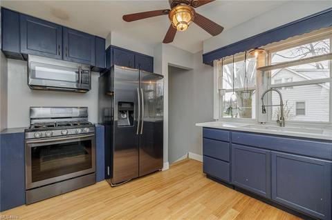 33550 Pear St, Avon, OH 44011 photo 8
