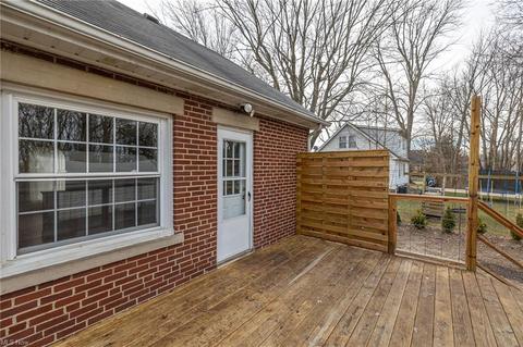 33550 Pear St, Avon, OH 44011 photo 3