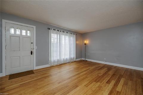 33550 Pear St, Avon, OH 44011 photo 4
