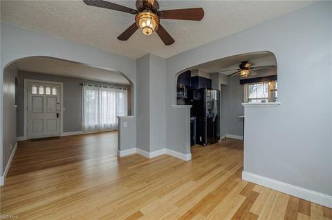 33550 Pear St, Avon, OH 44011 photo 13