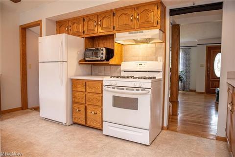 3232 E Sprague Rd, Broadview Heights, OH 44147 photo 6