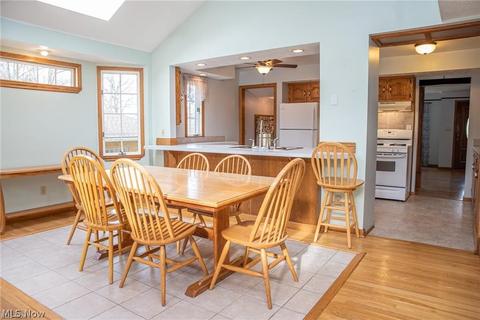 3232 E Sprague Rd, Broadview Heights, OH 44147 photo 9