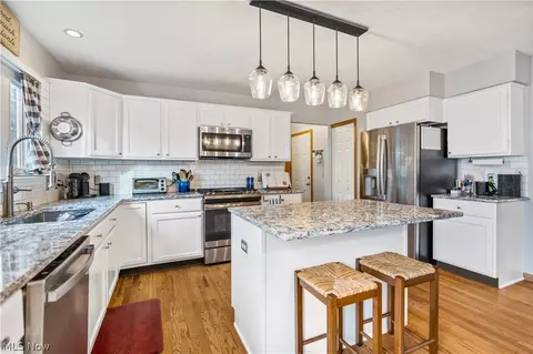 6715 Birchbark Ave NE, Canton, OH 44721 photo 9