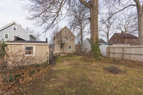 745 E 236th St, Euclid, OH 44123 photo 34