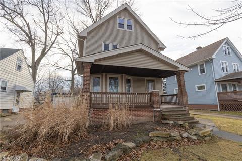 745 E 236th St, Euclid, OH 44123 photo 3
