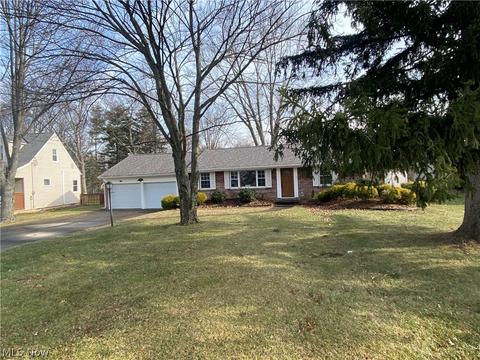 1035 N Pasadena, Elyria, OH 44035 photo 3