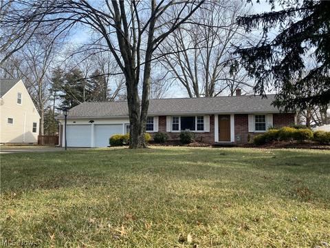 1035 N Pasadena, Elyria, OH 44035 photo 1