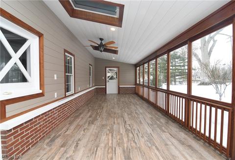 215 N Wheaton Rd, Akron, OH 44313 photo 30