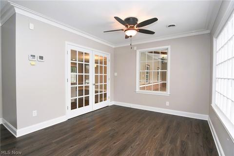 215 N Wheaton Rd, Akron, OH 44313 photo 5