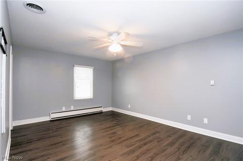 215 N Wheaton Rd, Akron, OH 44313 photo 26