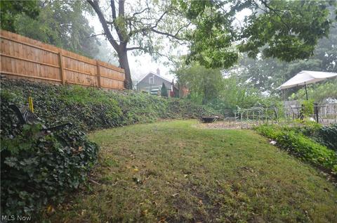 1217 Gorge Blvd, Akron, OH 44310 photo 6