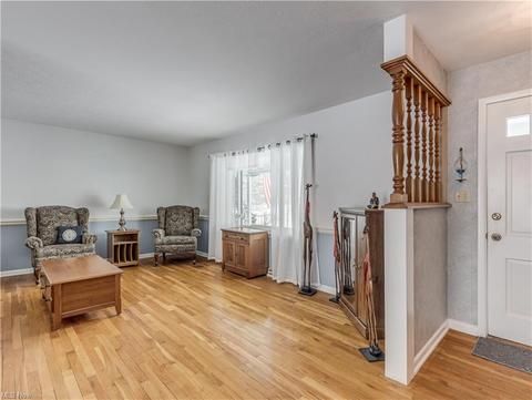 1532 Centerview Dr, Copley, OH 44321 photo 6