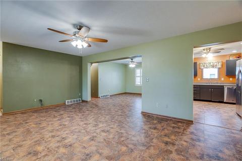 5010 Barrie St NW, Canton, OH 44708 photo 10
