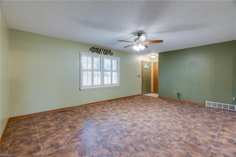 5010 Barrie St NW, Canton, OH 44708 photo 9