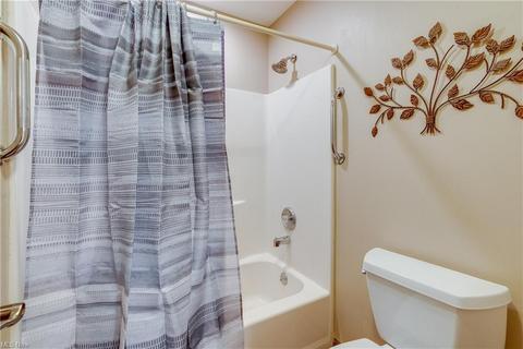 5010 Barrie St NW, Canton, OH 44708 photo 24