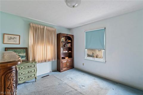 7495 Byron Ave NE, Canton, OH 44721 photo 17