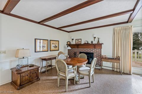 7495 Byron Ave NE, Canton, OH 44721 photo 6