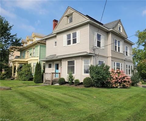 309 W Prospect Rd, Ashtabula, OH 44004 photo 1
